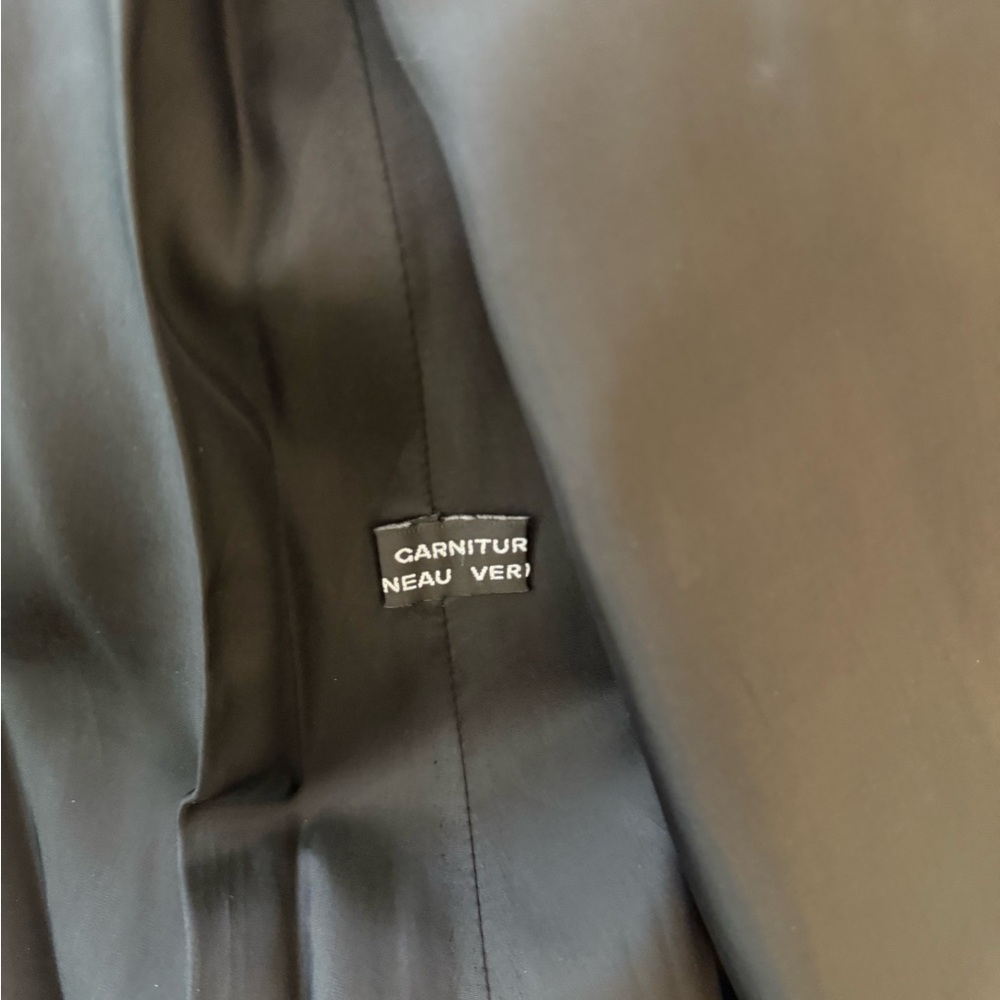 Chic Black and Tan Leather Jacket with Yellow Trim - Picture 5 of 5